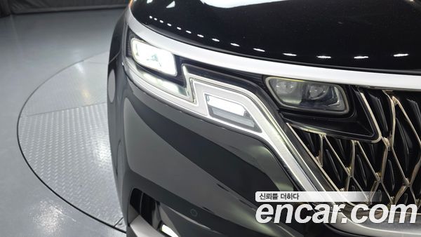 Kia Carnival 2023, фото 8