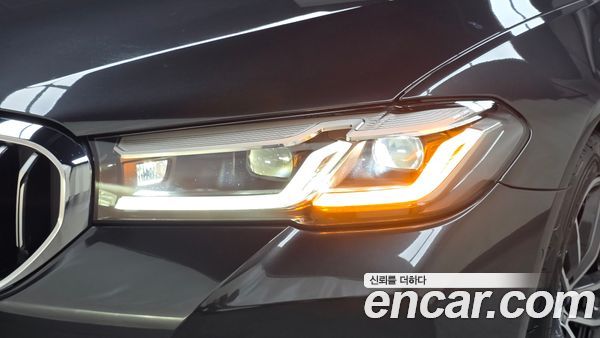 BMW 5 Series 2023, фото 7