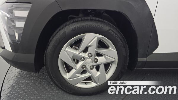 Hyundai Kona 2023, фото 4