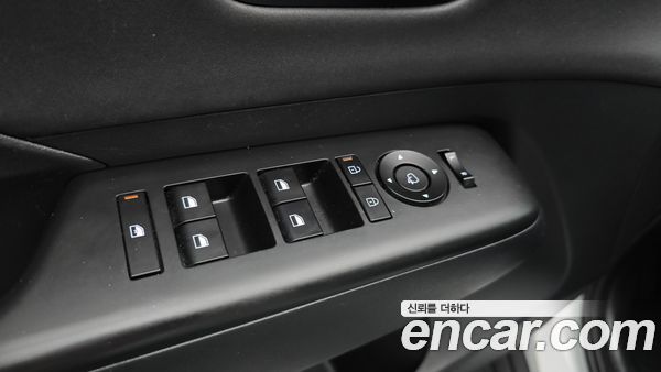 Hyundai Kona 2023, фото 28