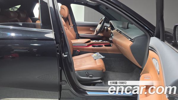 Genesis GV70 2023, фото 16