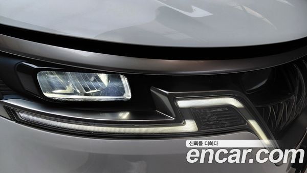 Kia Carnival 2023, фото 8