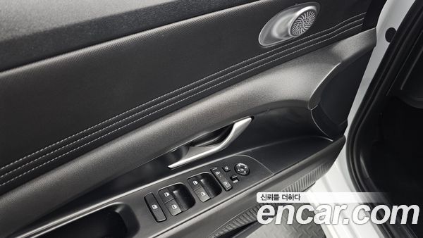 Hyundai Elantra 2024, фото 31