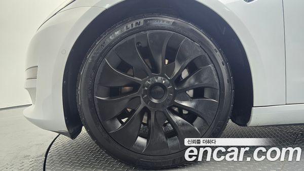 Tesla Model 3 2020, фото 4