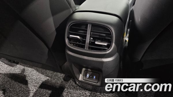 Hyundai Elantra 2025, фото 31