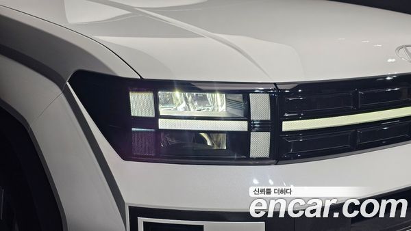 Hyundai Santa Fe 2025, фото 8