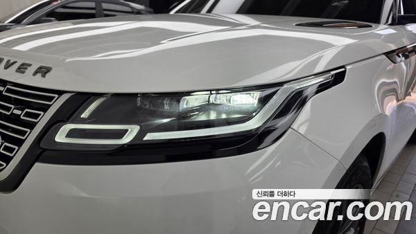 Land Rover Range Rover Velar 2023, фото 8