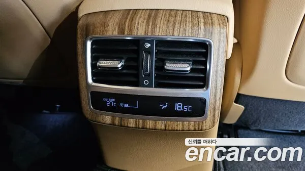 Kia K9 2022, фото 23