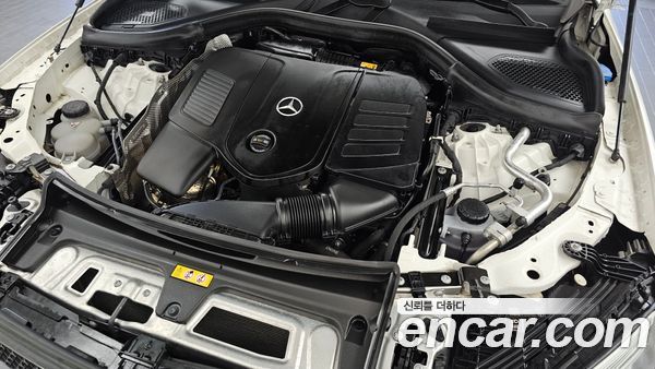 Mercedes-Benz GLC 2024, фото 6