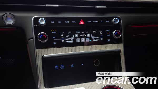 Genesis GV80 2024, фото 24
