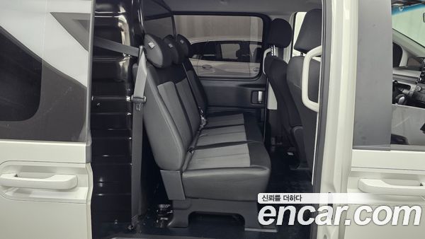 Hyundai Staria 2025, фото 18