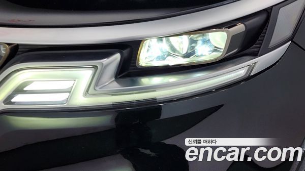 Kia Carnival 2021, фото 8