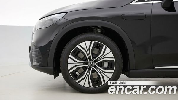 Mercedes-Benz EQE 2026, фото 5