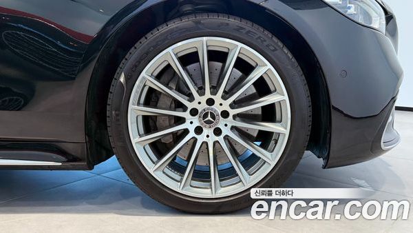 Mercedes-Benz S-Class 2022, фото 5