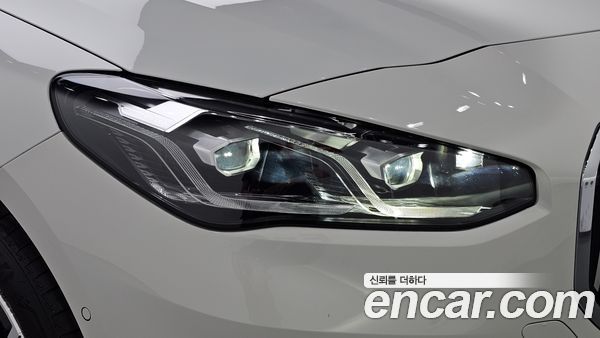 BMW 2 Series 2025, фото 7
