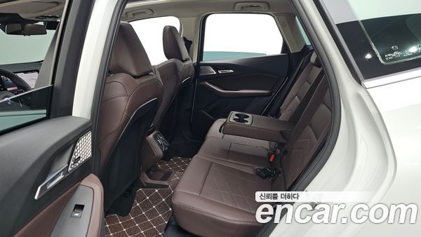BMW 2 Series 2025, фото 15