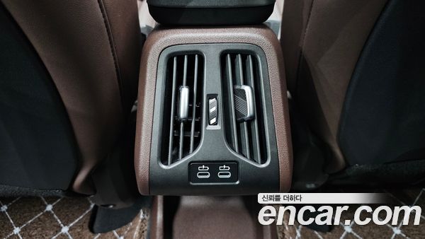 BMW 2 Series 2025, фото 30