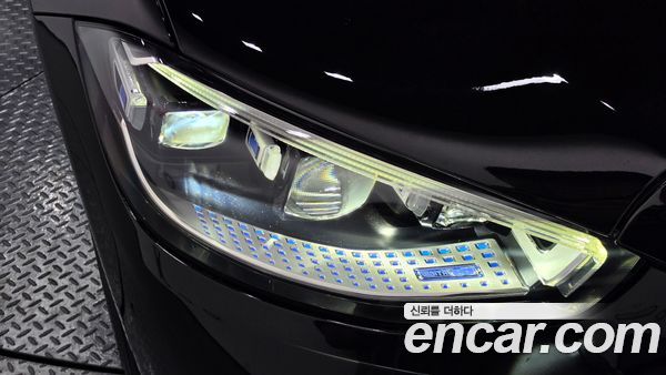 Mercedes-Benz S-Class 2022, фото 8
