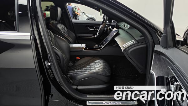 Mercedes-Benz S-Class 2022, фото 16