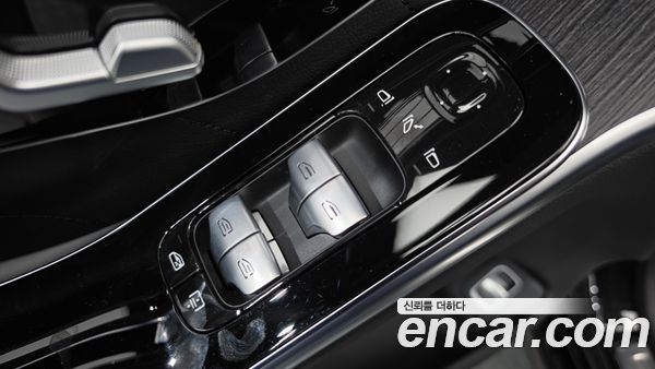 Mercedes-Benz S-Class 2022, фото 27