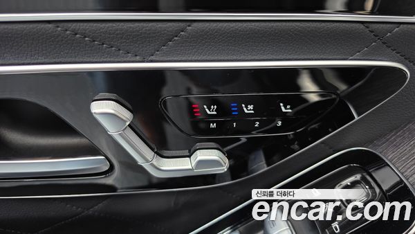 Mercedes-Benz S-Class 2022, фото 28