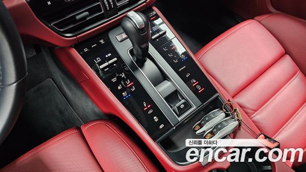 Porsche Macan 2023, фото 11