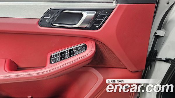 Porsche Macan 2023, фото 25