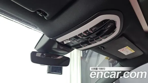Porsche Macan 2023, фото 28