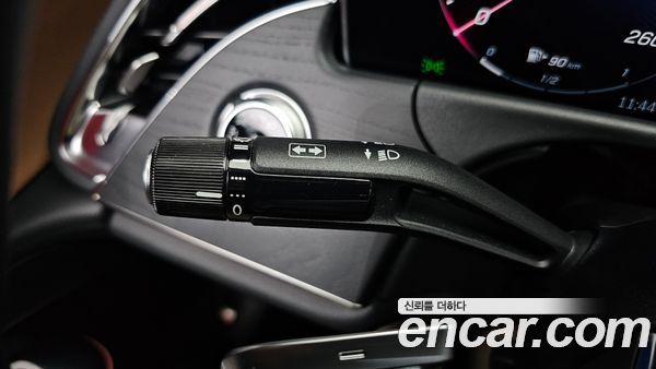 Mercedes-Benz E-Class 2025, фото 30