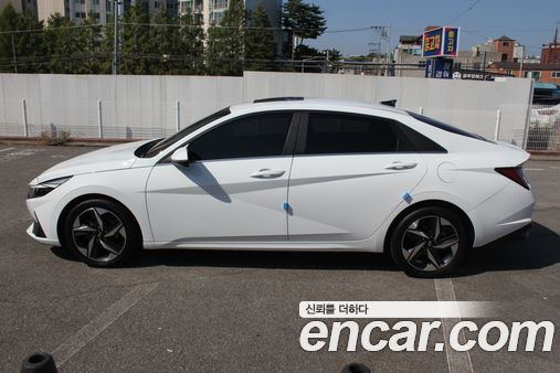 Hyundai Elantra 2021, фото 5