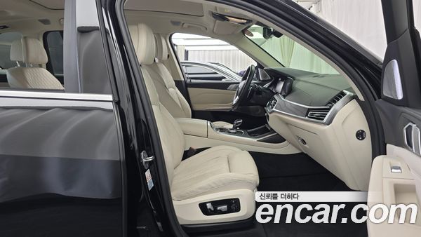 BMW X7 2021, фото 16