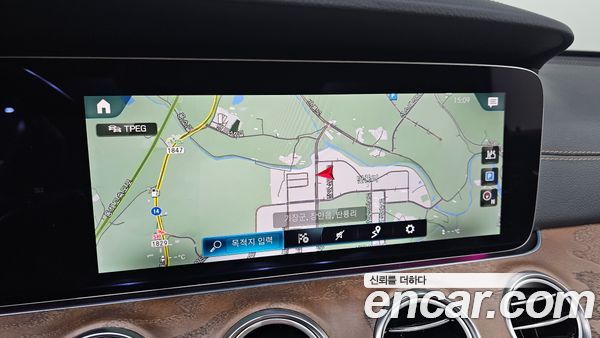 Mercedes-Benz E-Class 2021, фото 20