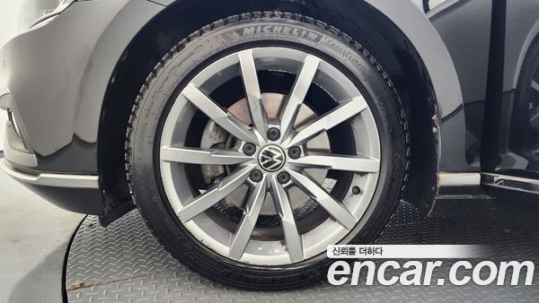 Volkswagen Passat 2022, фото 5
