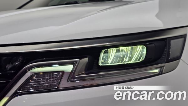 Kia Carnival 2023, фото 7