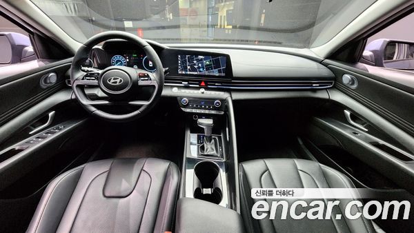Hyundai Elantra 2024, фото 7