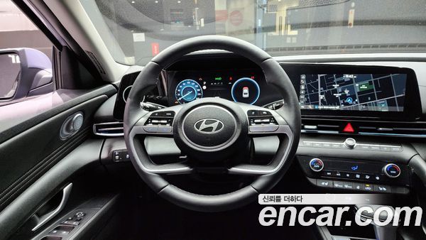 Hyundai Elantra 2024, фото 14