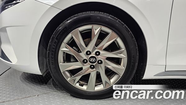 Hyundai Grandeur 2022, фото 5