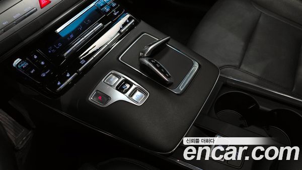 Hyundai Grandeur 2021, фото 9