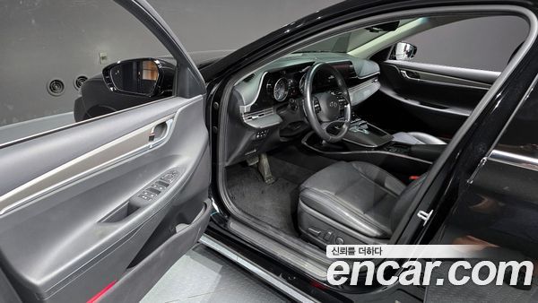 Hyundai Grandeur 2021, фото 10
