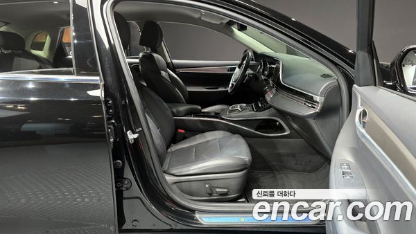 Hyundai Grandeur 2021, фото 11