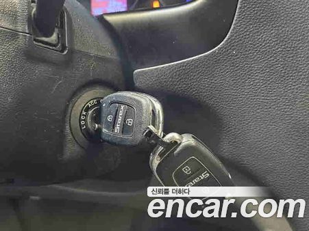 Hyundai Grand Starex 2021, фото 11