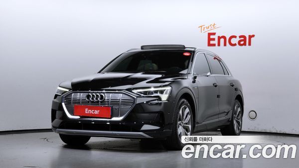 Audi e-tron 2020