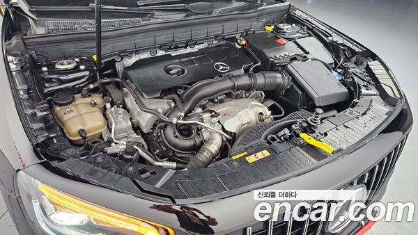 Mercedes-Benz GLB 2020, фото 6