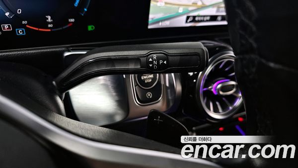 Mercedes-Benz GLB 2020, фото 9