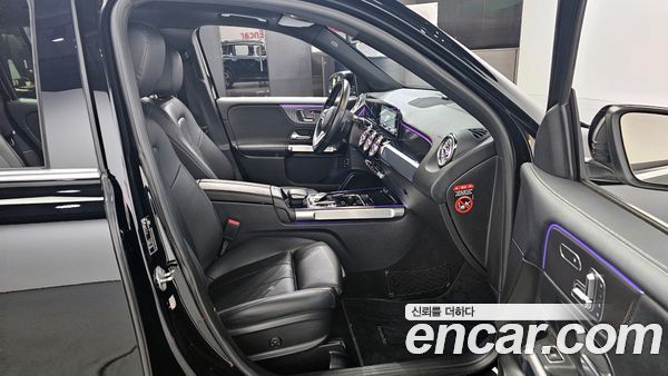 Mercedes-Benz GLB 2020, фото 10