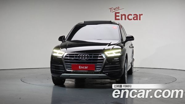 Audi Q5 2020, фото 2