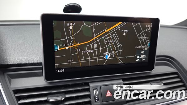 Audi Q5 2020, фото 13