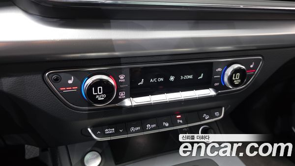 Audi Q5 2020, фото 15