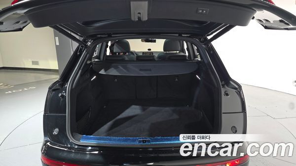 Audi Q5 2020, фото 19