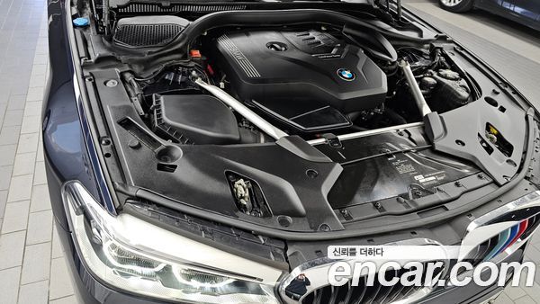 BMW 5 Series 2020, фото 6